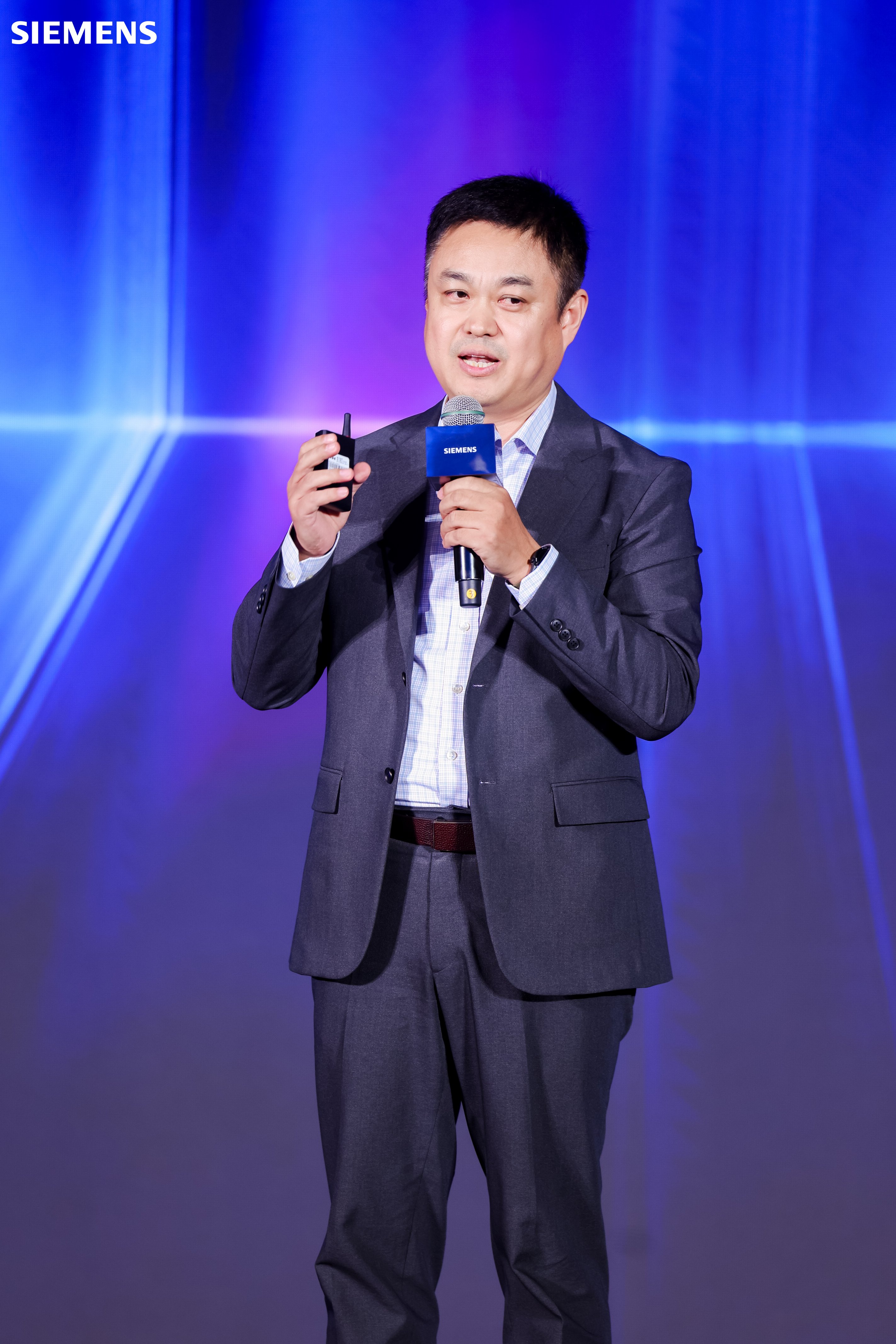 PA 李士光2_副本.jpg PA 李士光2_副本.jpg