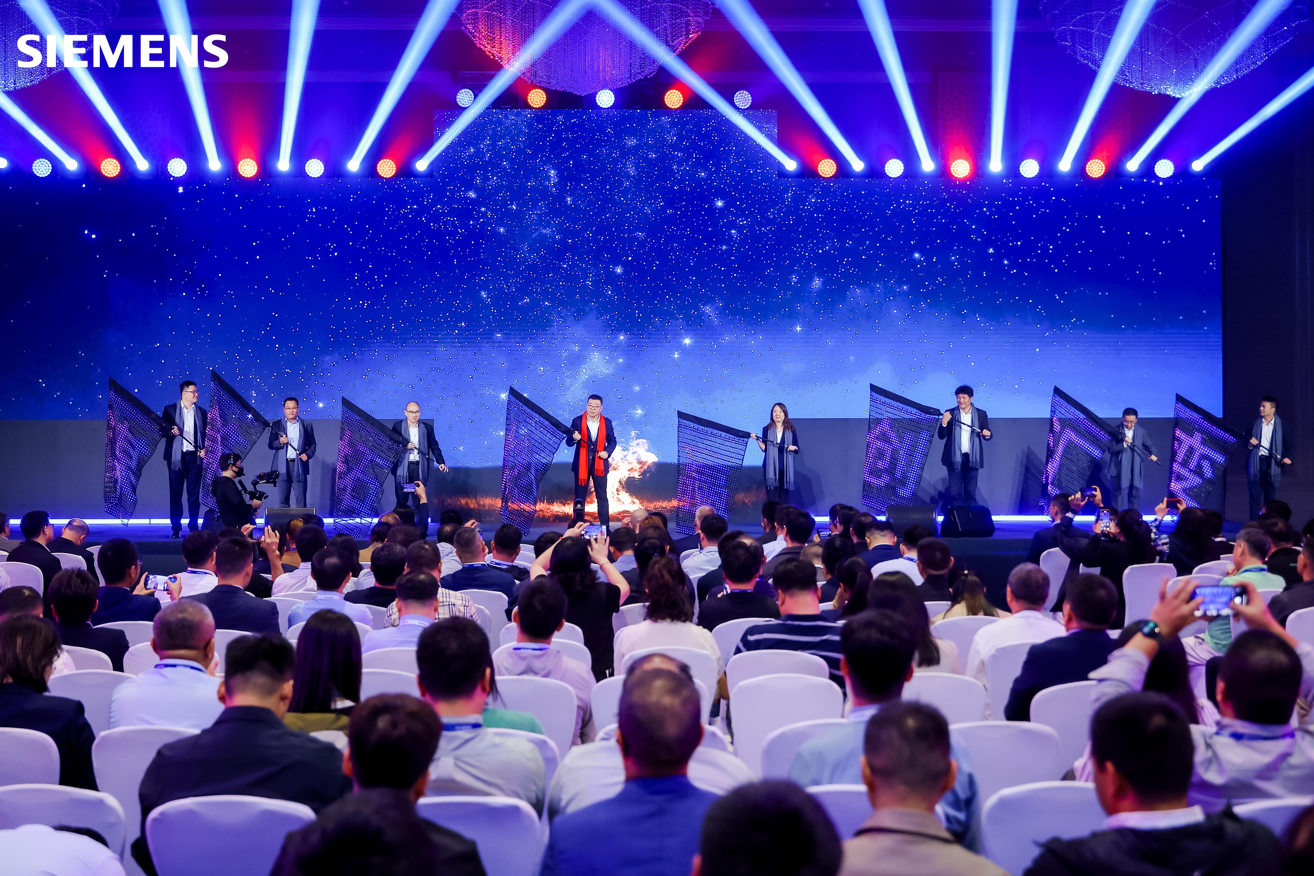 微信图片_20251014105750_副本.jpg 微信图片_20251014105750_副本.jpg